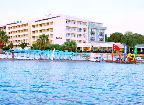 Tuntas Beach Hotel Altinkum