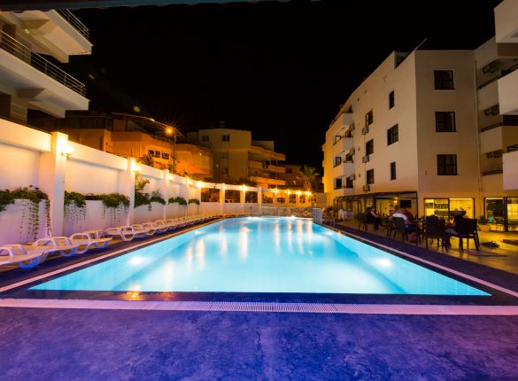 Tuntas Suites Altinkum